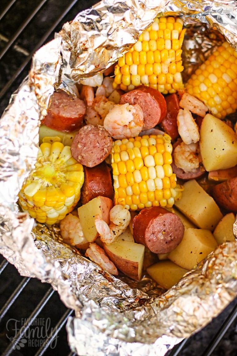 37 Quick and Easy Camping Meals Your Family Will Love — OutdoorKeeper.com